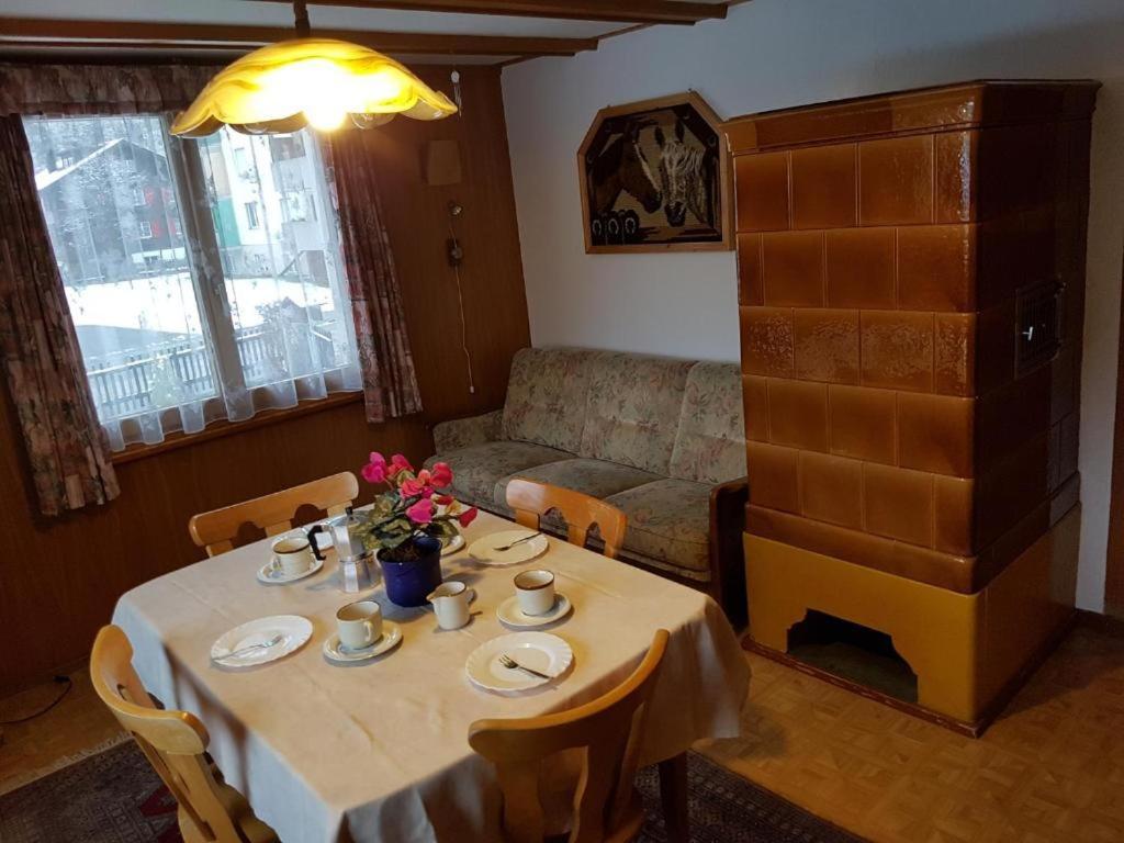 Diese Einfache Unterkunft- Bergheimat Ist Nur Fuer Backpacker- Rucksacktouristen Und Radfahrer - Huettenfeeling Im Backpackerhoues- Ganz Einfach - Ganz Unkompliziert - Ganz Relaxd Vila Linthal Exterior foto